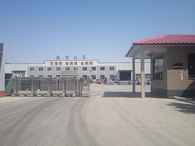 生態(tài)雷諾護(hù)墊車(chē)間展示